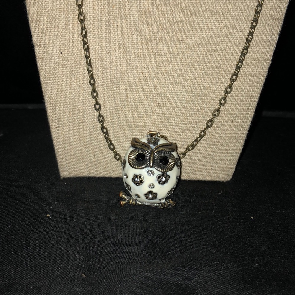 Big Fat Owl Necklace embossed with Gems